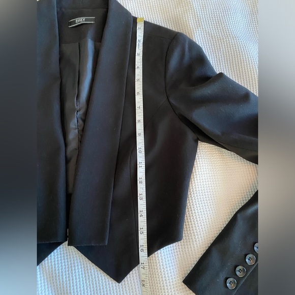Tuxedo Cropped Black Dress Jacket. Size S - Picture 2 of 8